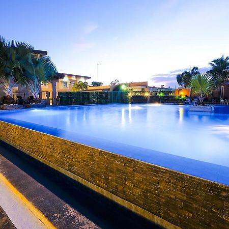 Japi Hotel - Annex Cauayan City  外观 照片