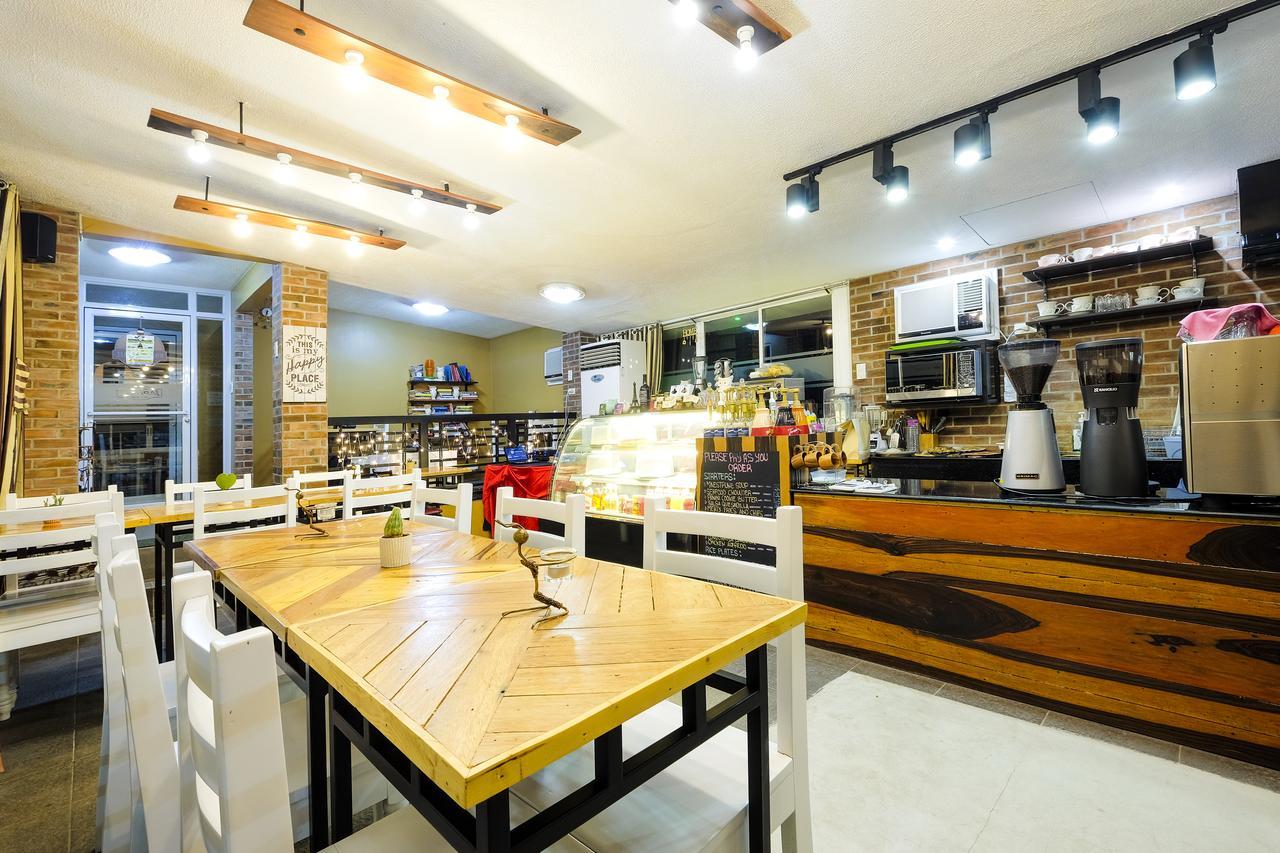Japi Hotel - Annex Cauayan City  外观 照片