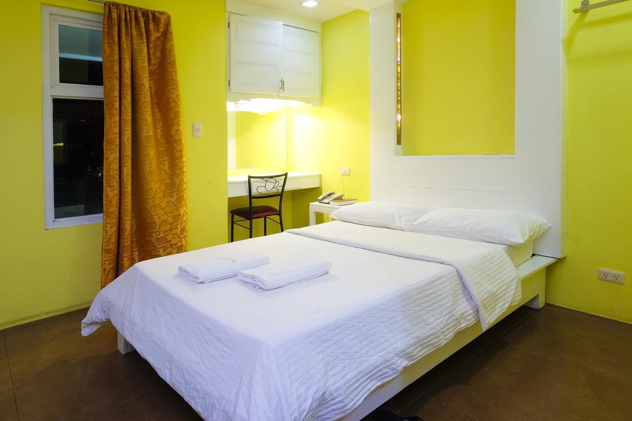 Japi Hotel - Annex Cauayan City  外观 照片