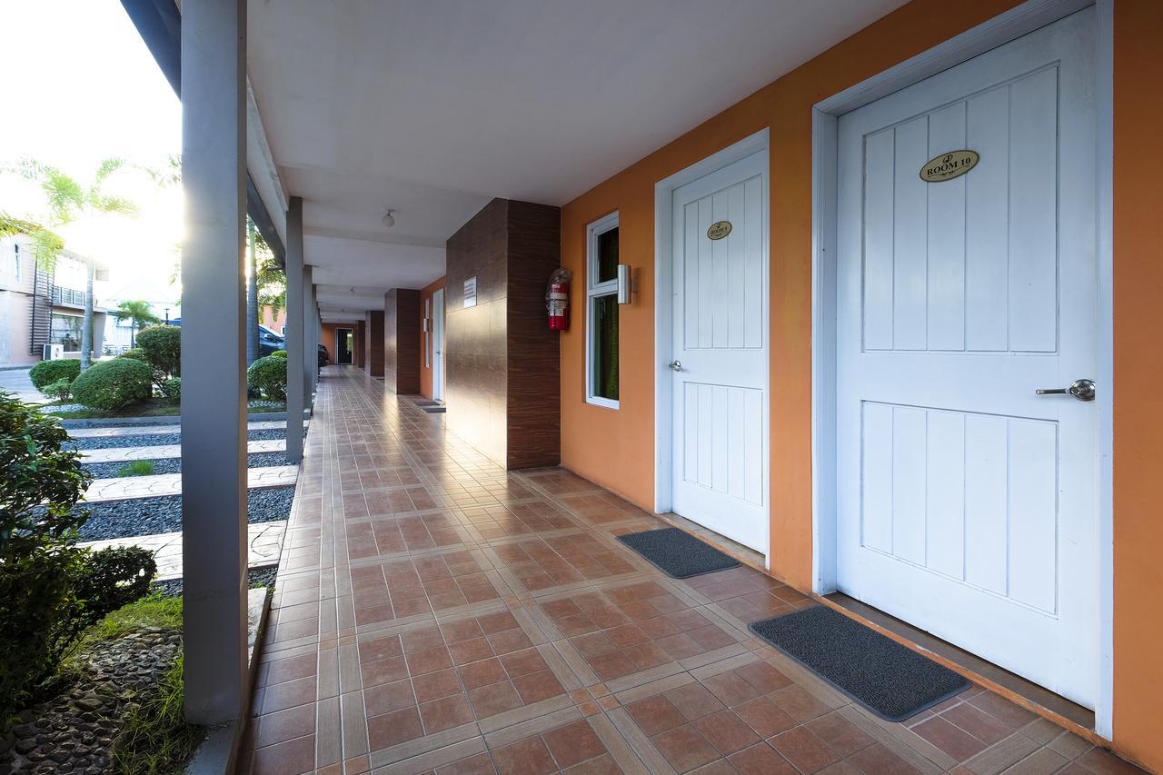 Japi Hotel - Annex Cauayan City  外观 照片